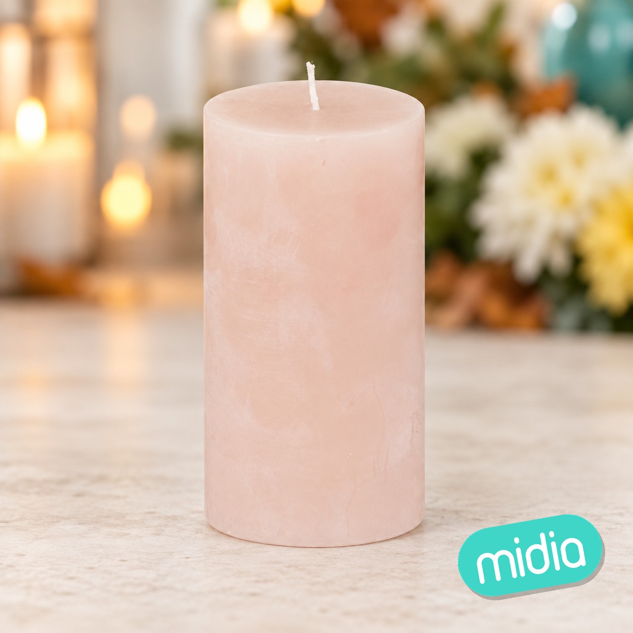 Vela redonda Hugo 7 x 13 cm rosa claro