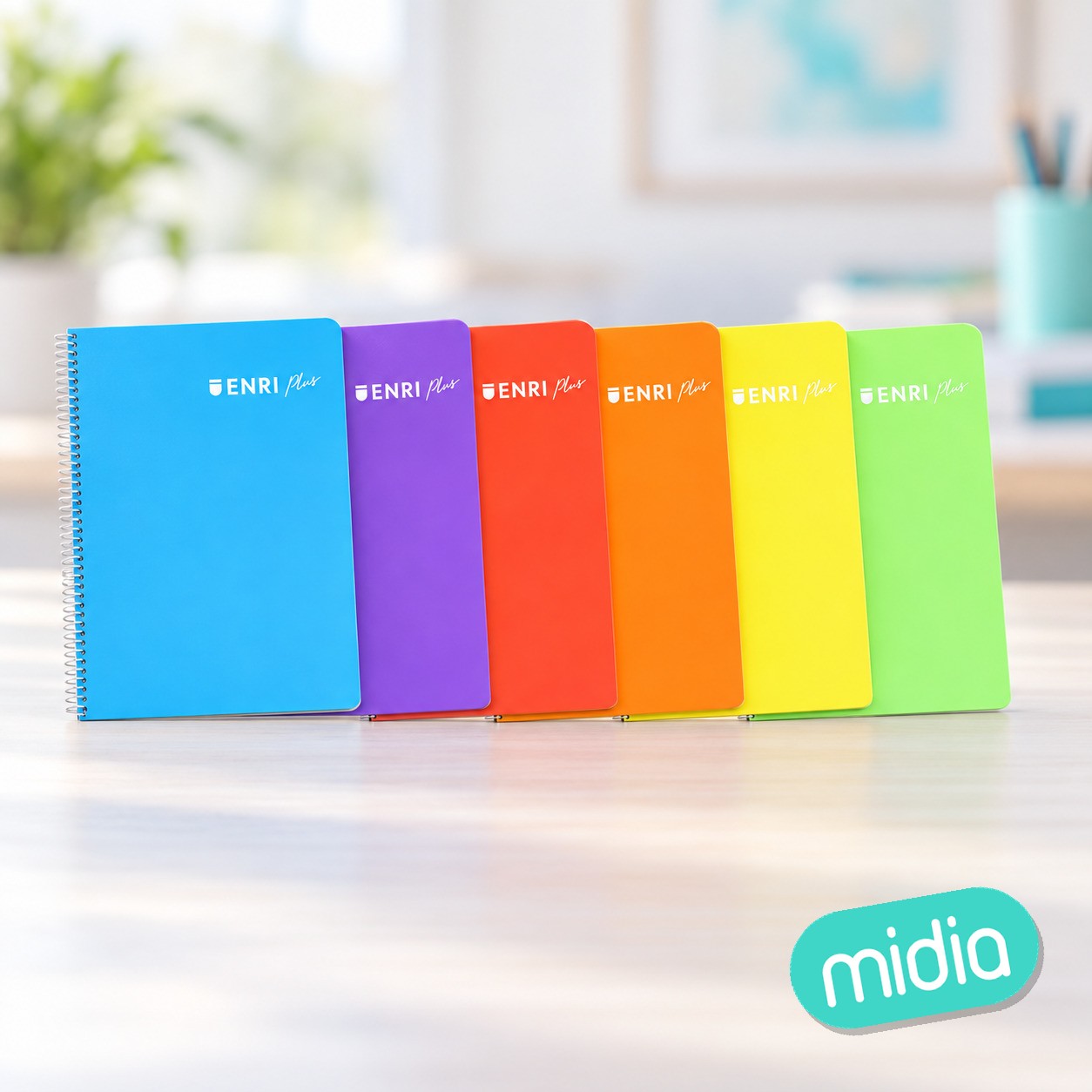 Cuaderno t.plástico fº 80h 4x4 c/m - sur