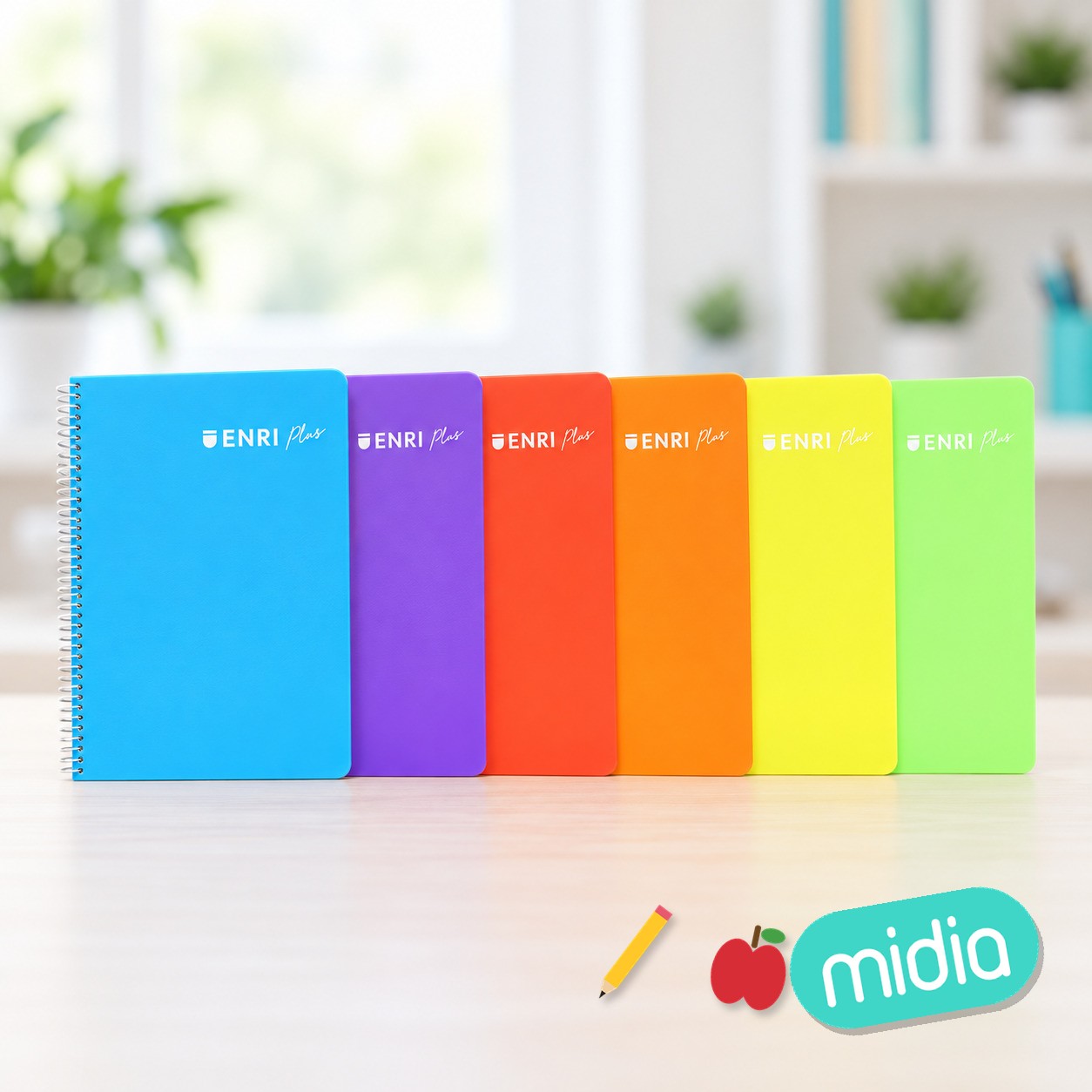 Cuaderno t.plástico fº 80h 1 línea c/m -