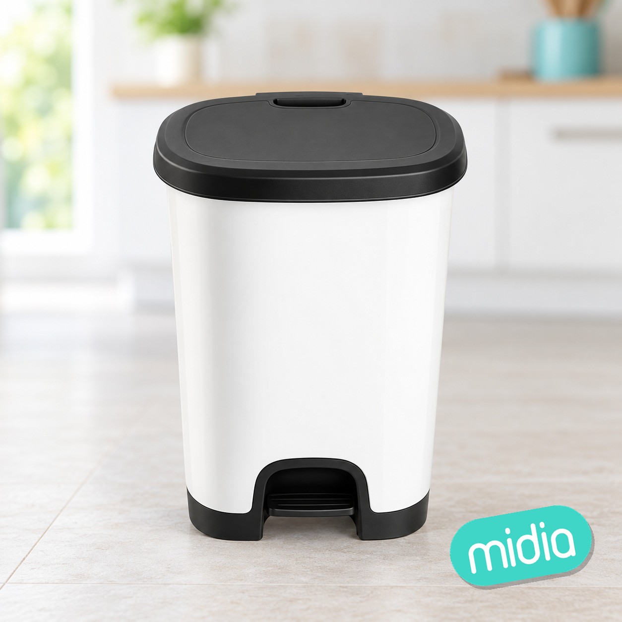 Cubo pedal 27 l black blanco