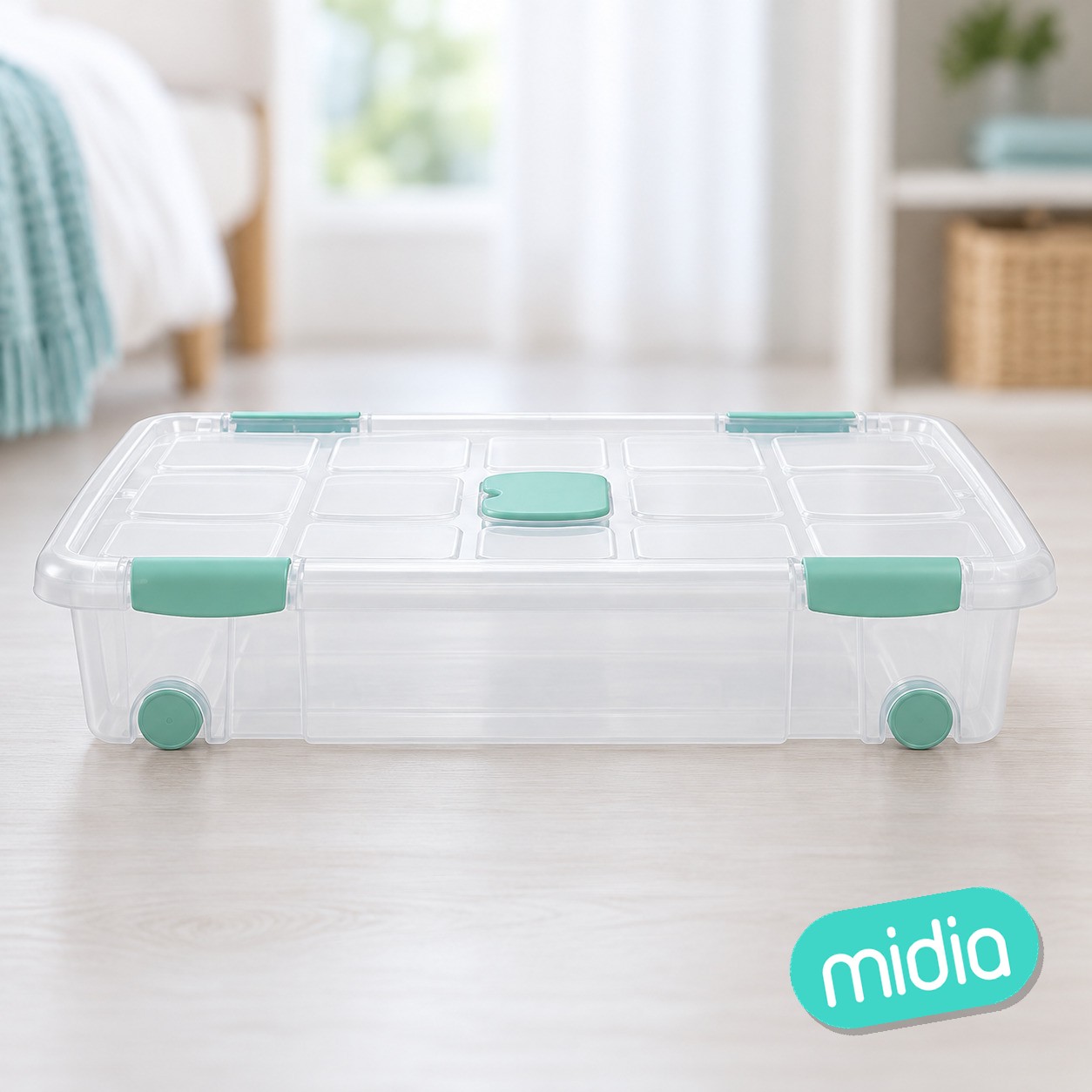 Caja nº11 new box con cierres antipolilla y ruedas 30 l. transparente acc verde
