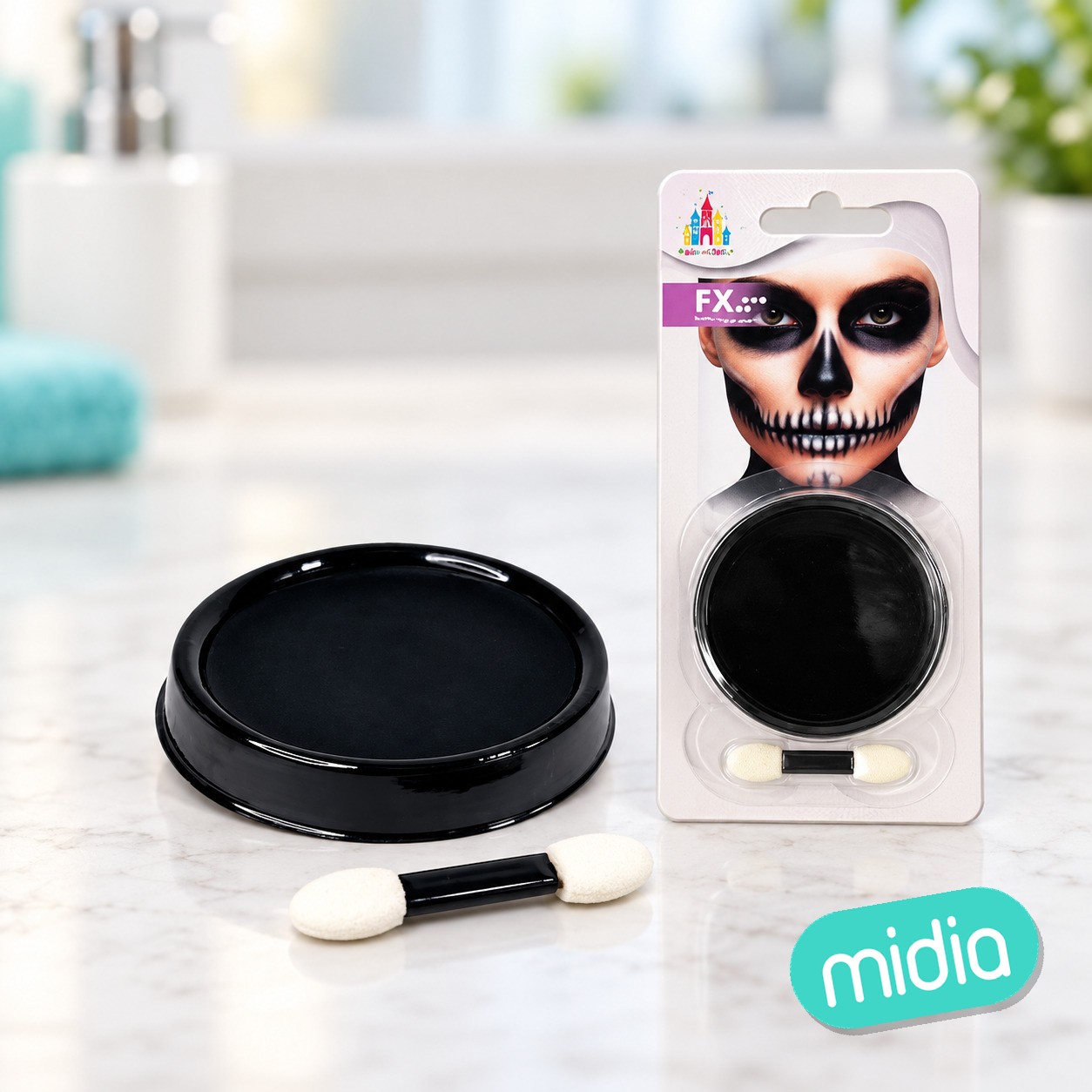 Maquillaje al agua negro