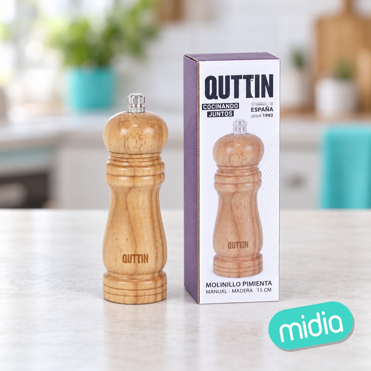 # -40- molinillo pimienta madera 15cm quttin