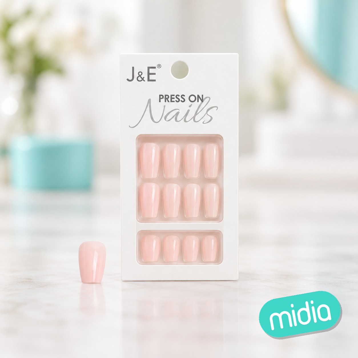 Unas postizas de color rosa con adhesivo 12pcs