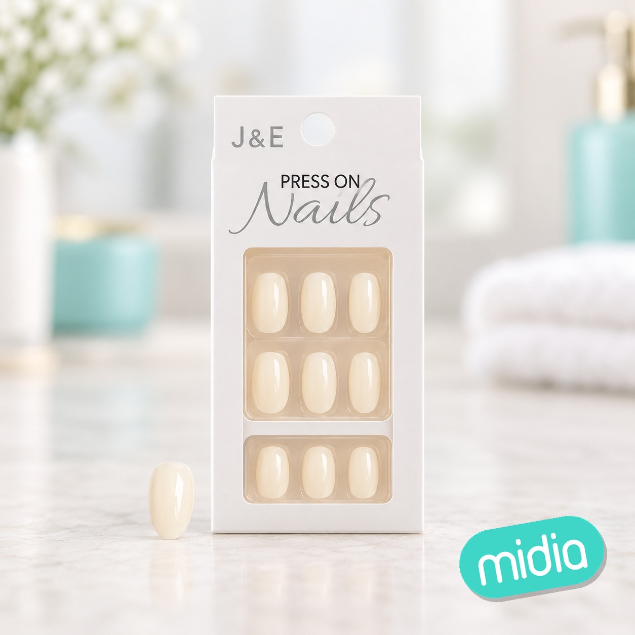 Unas postizas cortas color blanco con adhesivo 12pcs