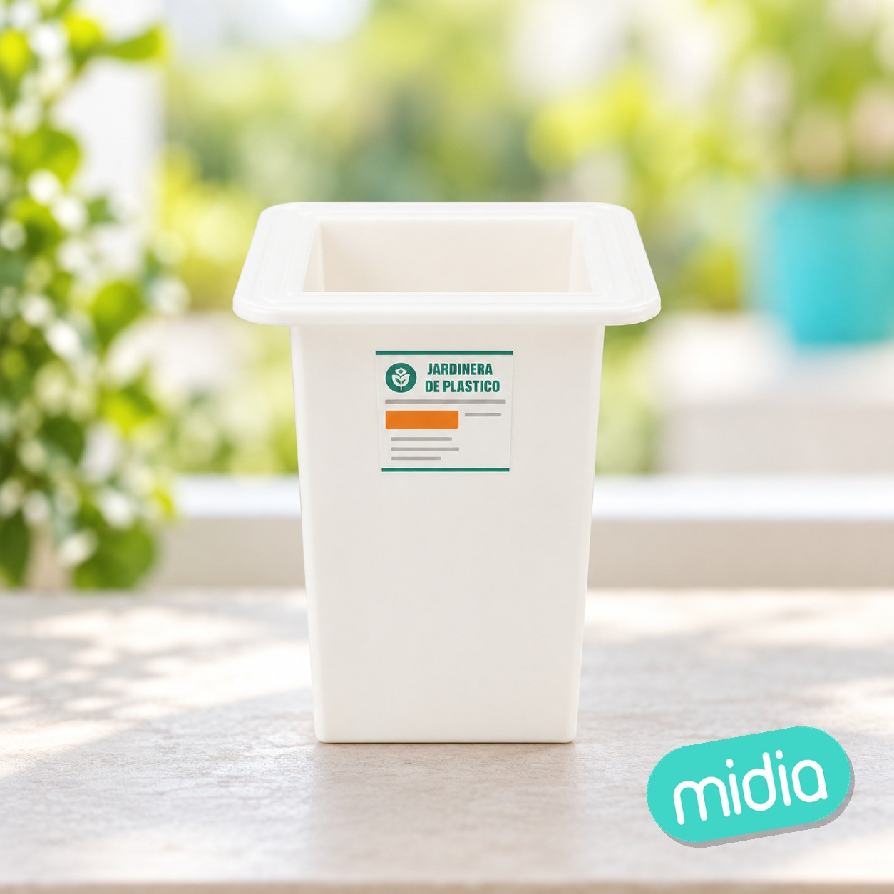 Jardinera de plastico 10x10x13.5cm