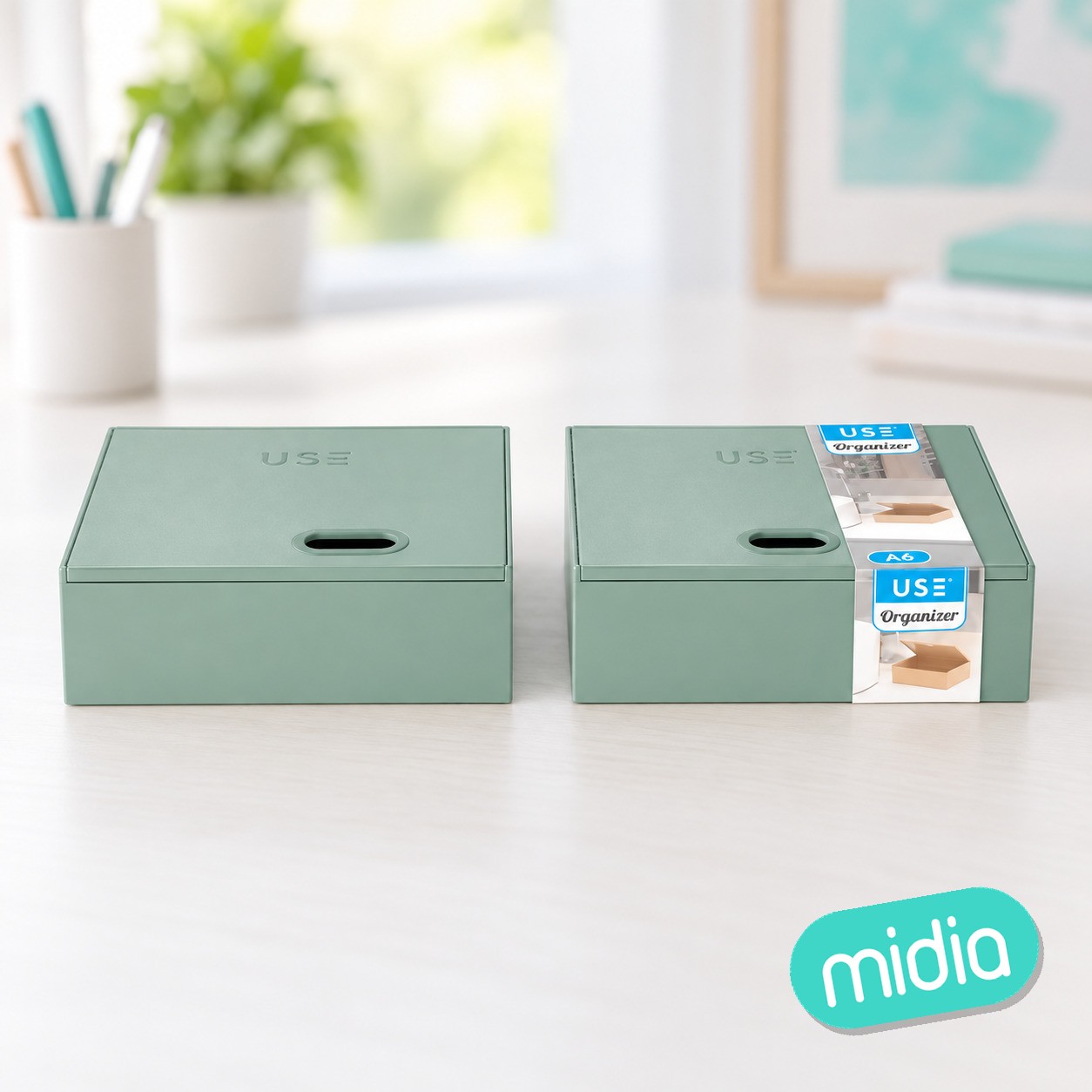 Caja con tapa abatible organizer a6 -